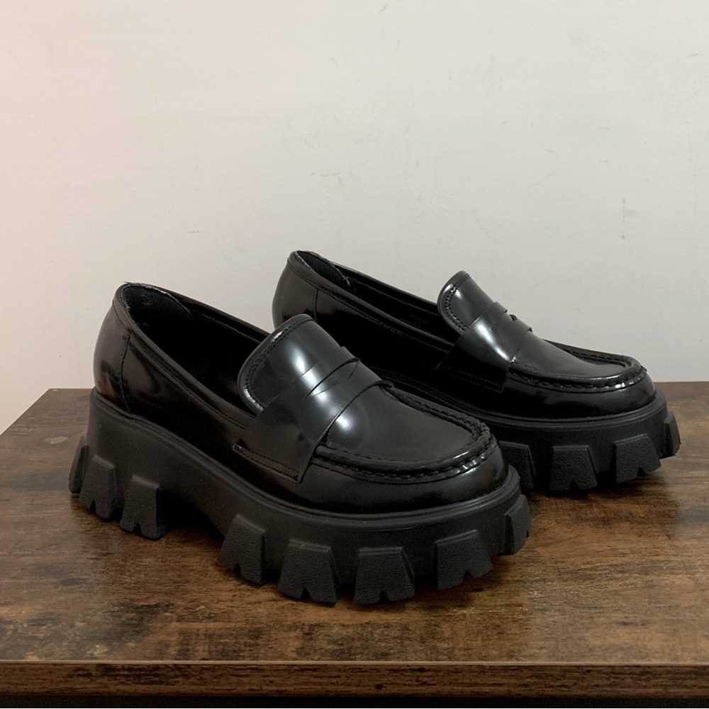 Villa Rouge Phoebe Lug Sole Loafers